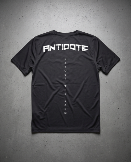 REFUSE THE NORM TEE black